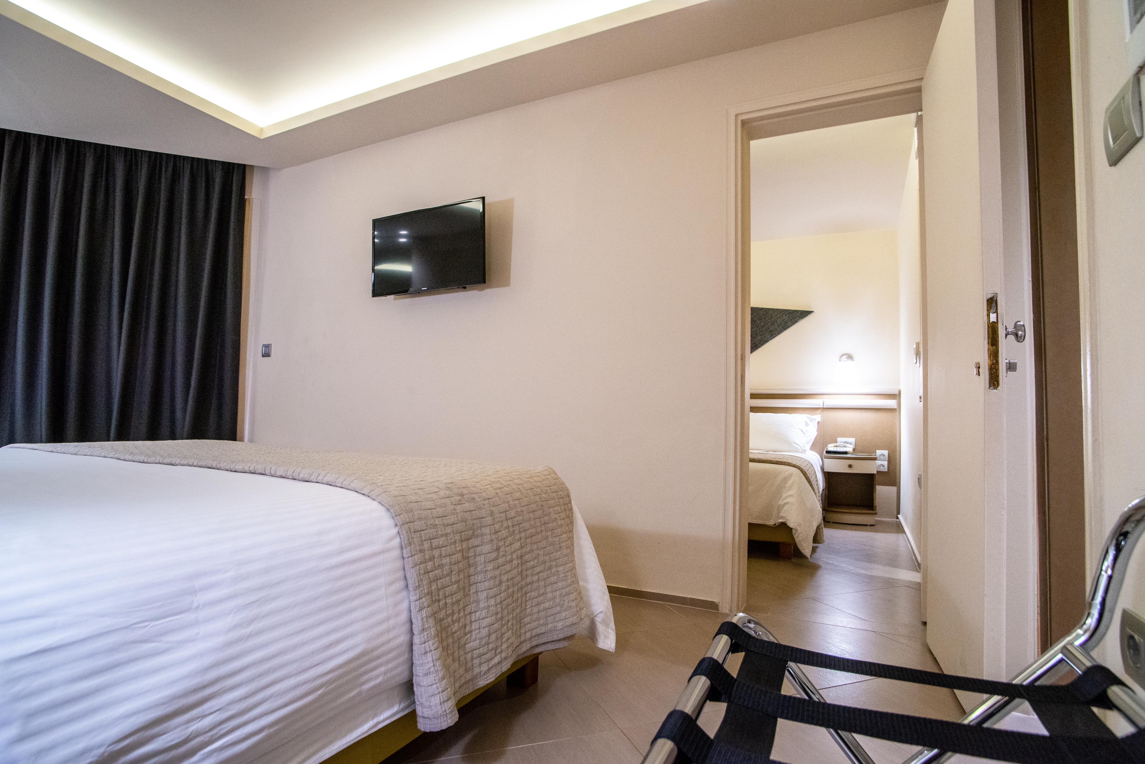 אתונה Emmantina Hotel מראה חיצוני תמונה